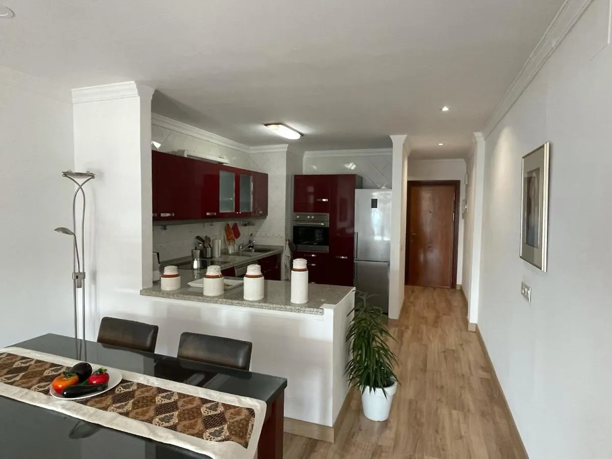 Apartamento Frente A La Playa Piso 2 Estepona Spanje