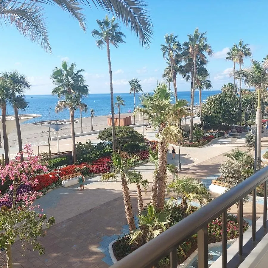 Apartamento Frente A La Playa Piso 2 Estepona Apartment